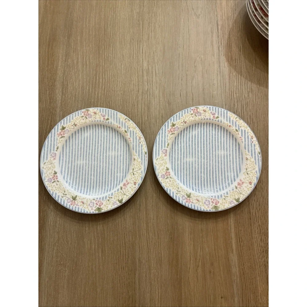 Guess Home Collection Decoupage Salad Plate Lot Of 2 8